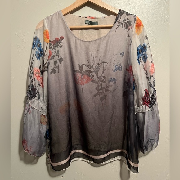 Lola Women's Long Sleeve Floral Blouse Made in Italy - Picture 3 of 12